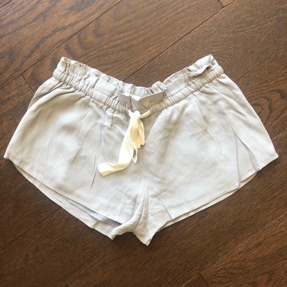 EUC Wilfred Montrouge shorts sz XS - Picture 2 of 5